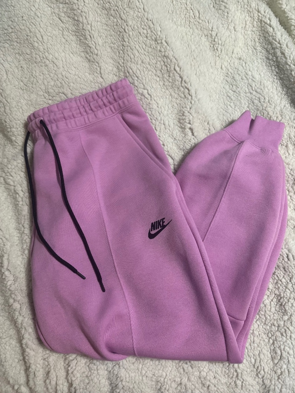 nike tech pants